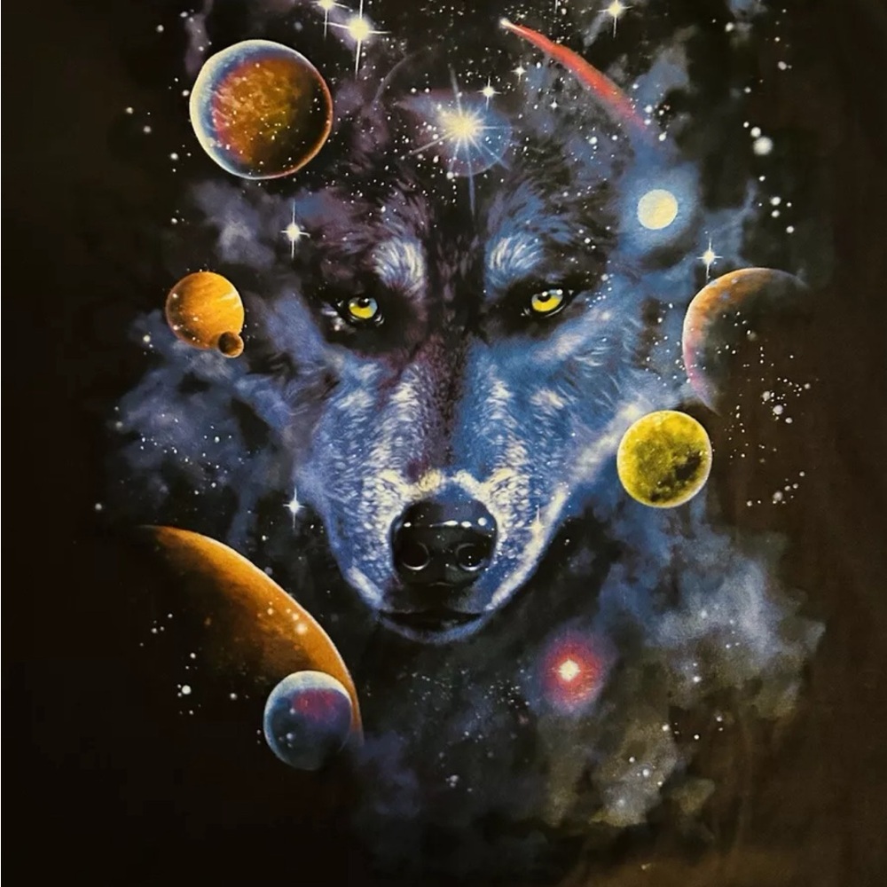 Mens black wolf T-shirt new with tags size XL
